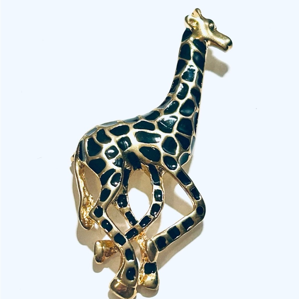 Large Vintage Gold Tone Black Enamel Rhinestone Giraffe Brooch